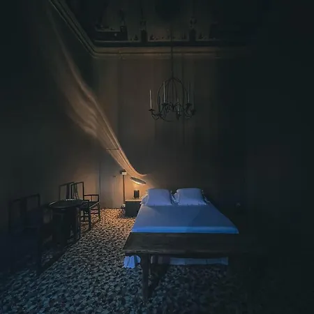 Palazzo Tra Habitación en casa particular *