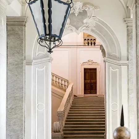 Palazzo Tra Habitación en casa particular