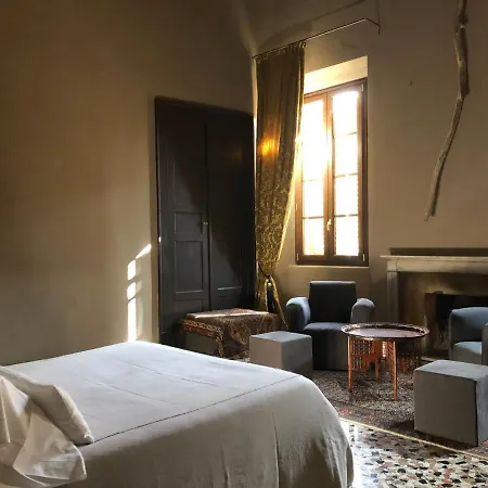 Palazzo Tra Habitación en casa particular Rávena